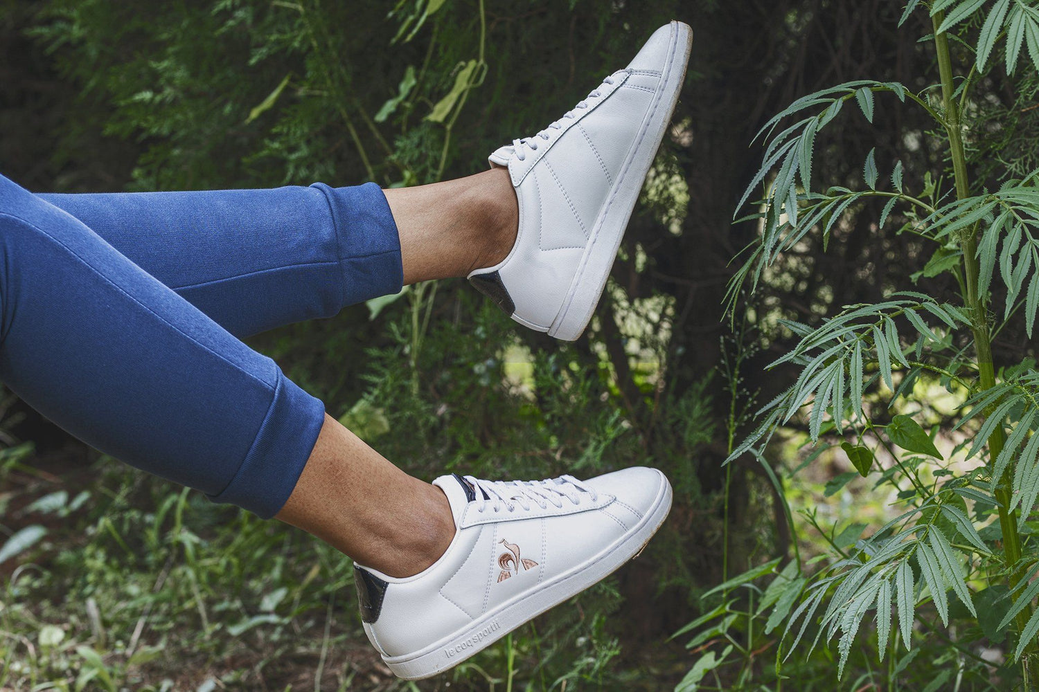 WOMEN’S COURT SNEAKERS