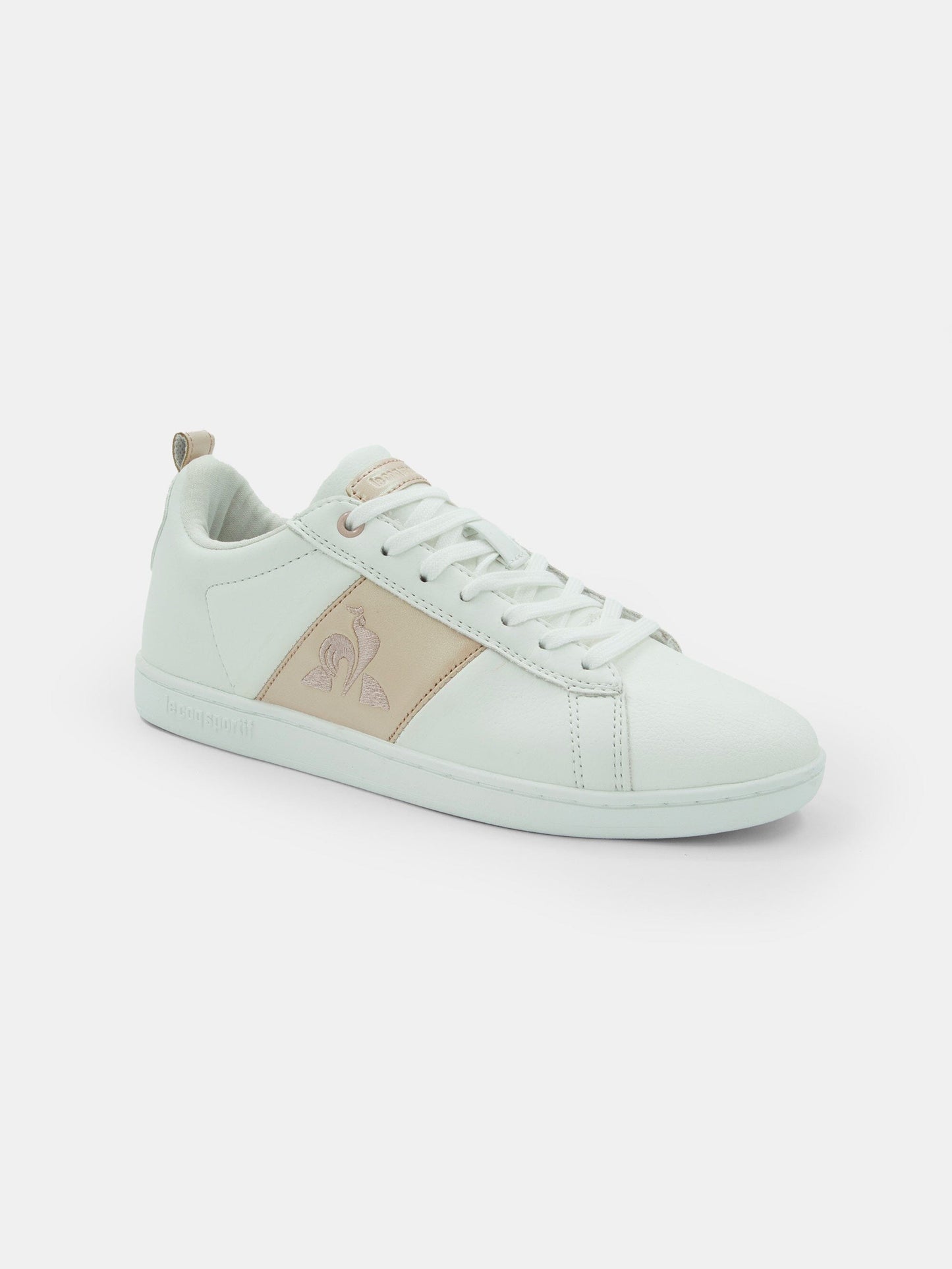 Courtclassic White Frosted Almond