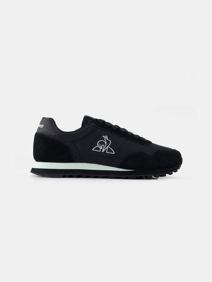Astra Sneaker