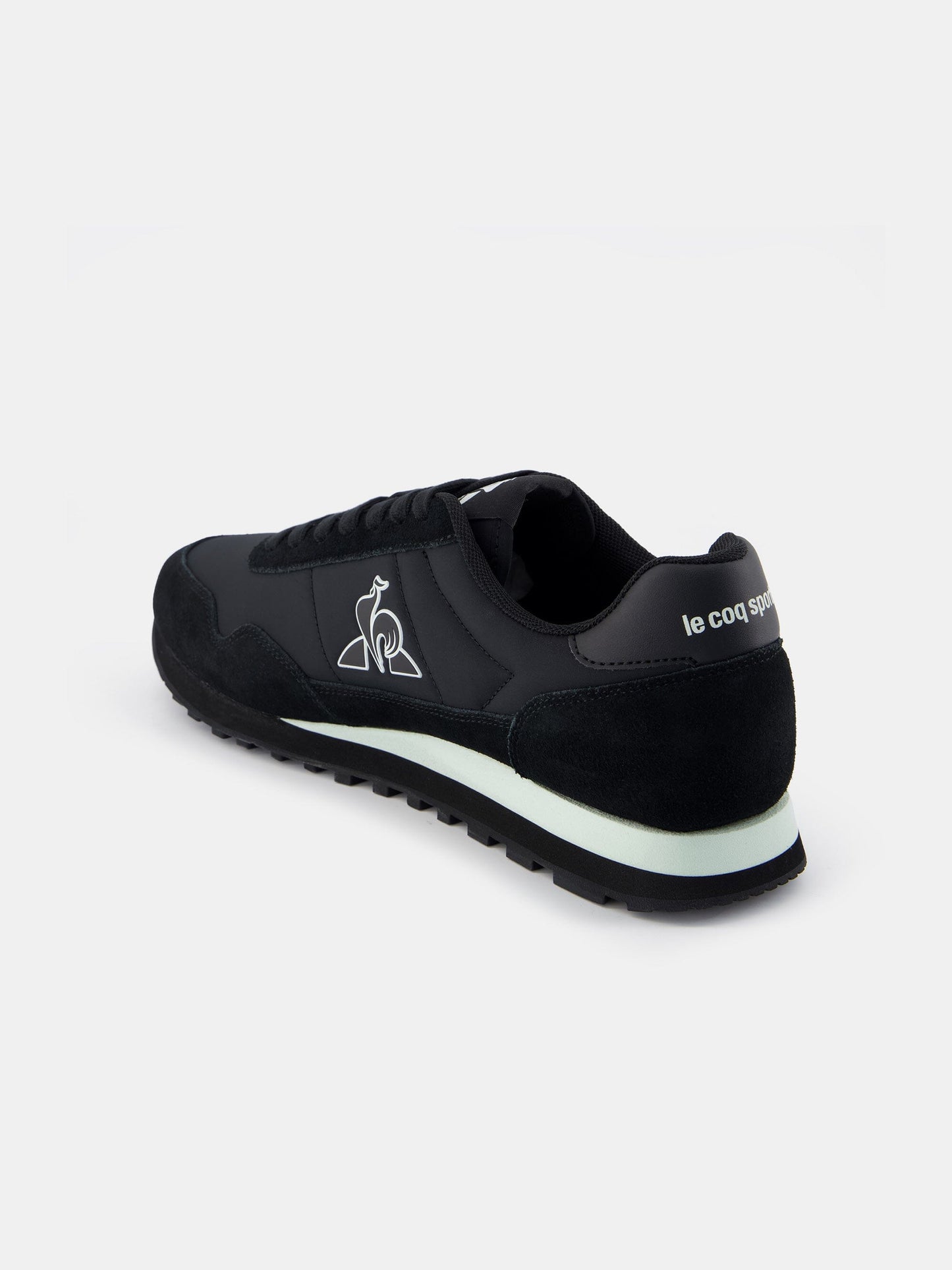 Astra Sneaker